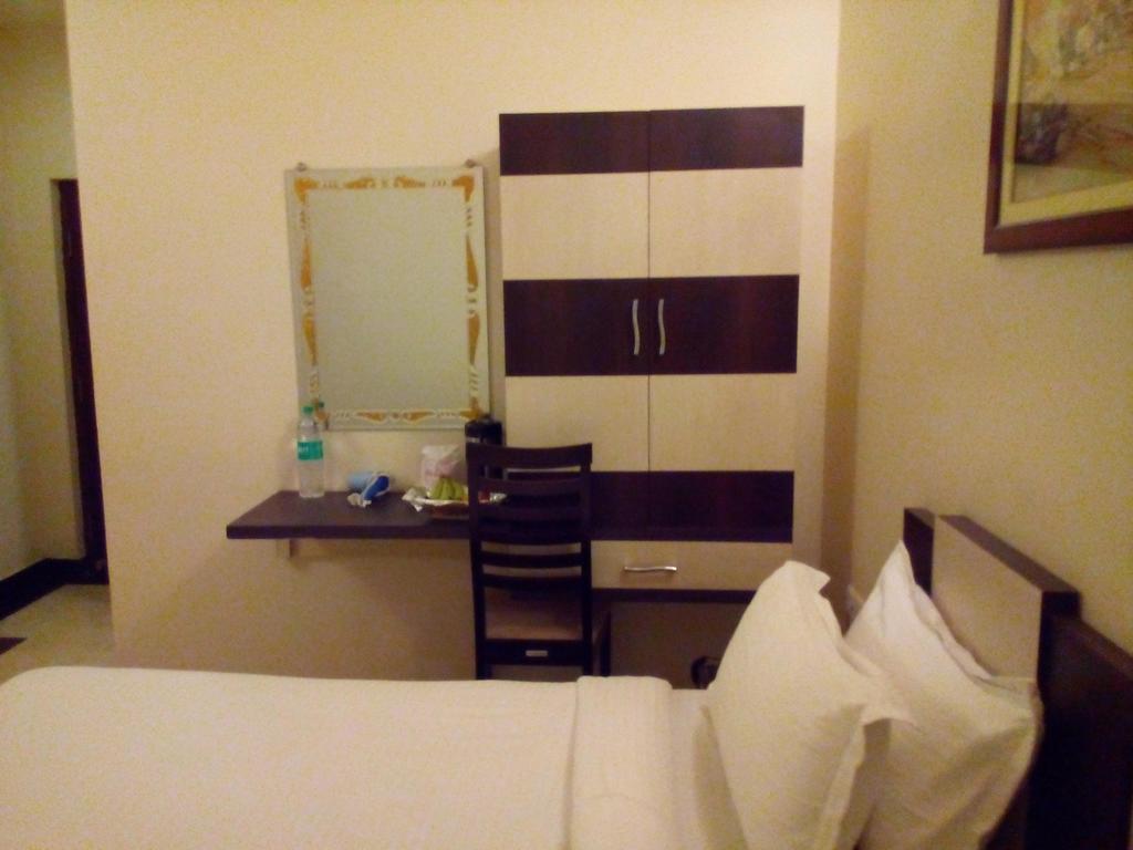 Hotel Divine Destination Varanasi Esterno foto